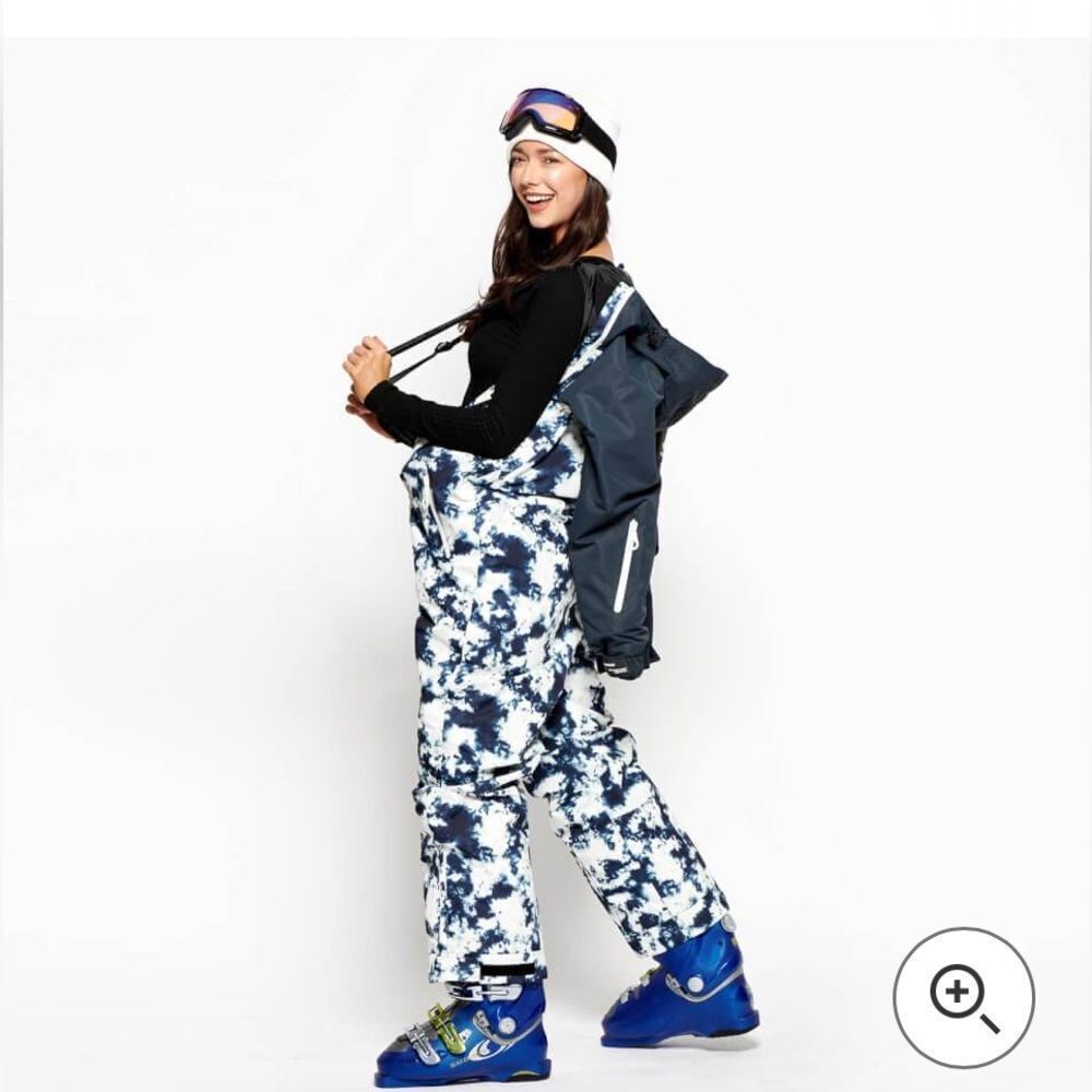 ONESKEE Women's Blue Tie Dye Original Pro Snow Suit Small Long NWT in packaging - Picture 4 of 10